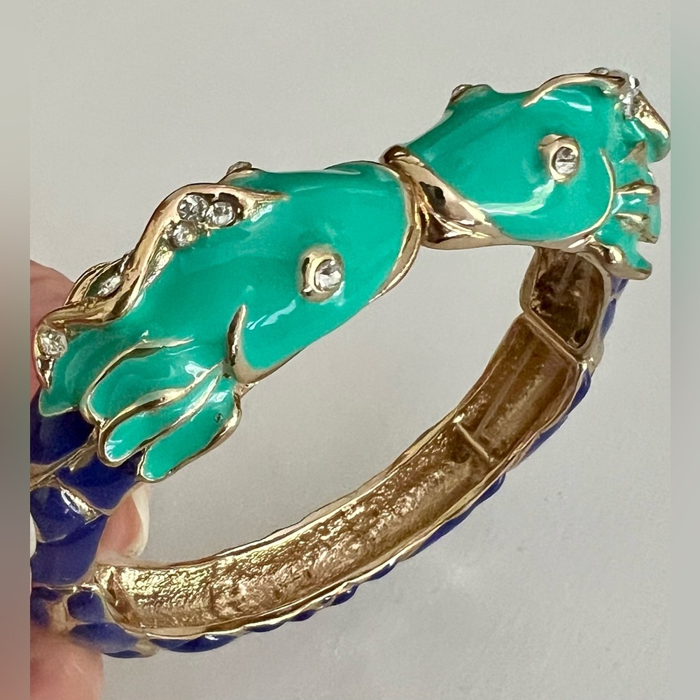 EUC Anthropology FISH Bracelet - Picture 4 of 4